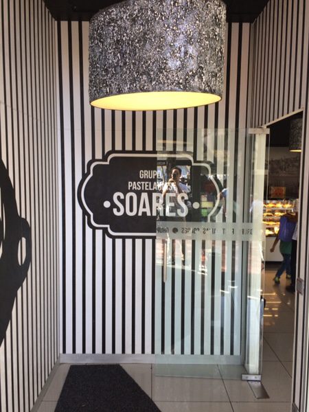 ポルトのフランス風オシャレなカフェPastelaria Soares