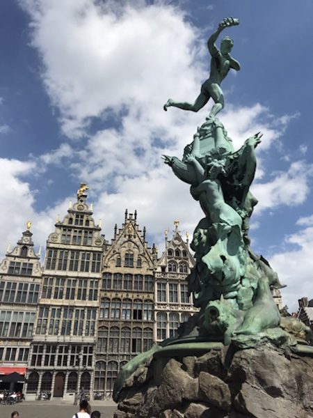 Antwerpen city walk