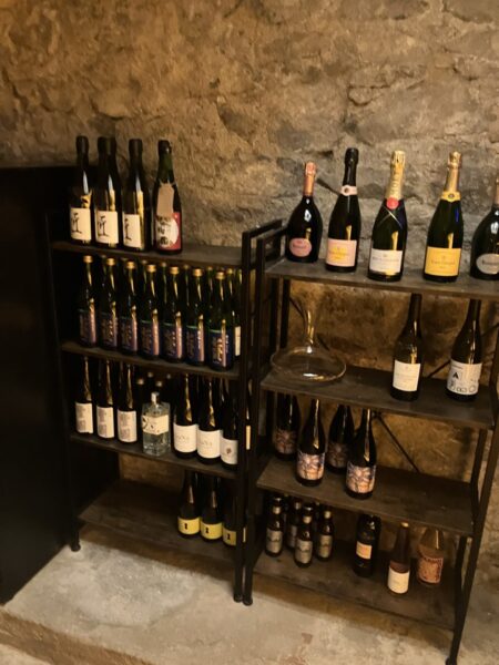 Assalto bar de vins in Barcelona